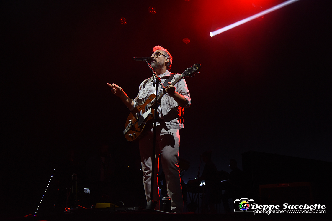 VBS_9271 - Concerto Brunori sas - Tour 2022.jpg